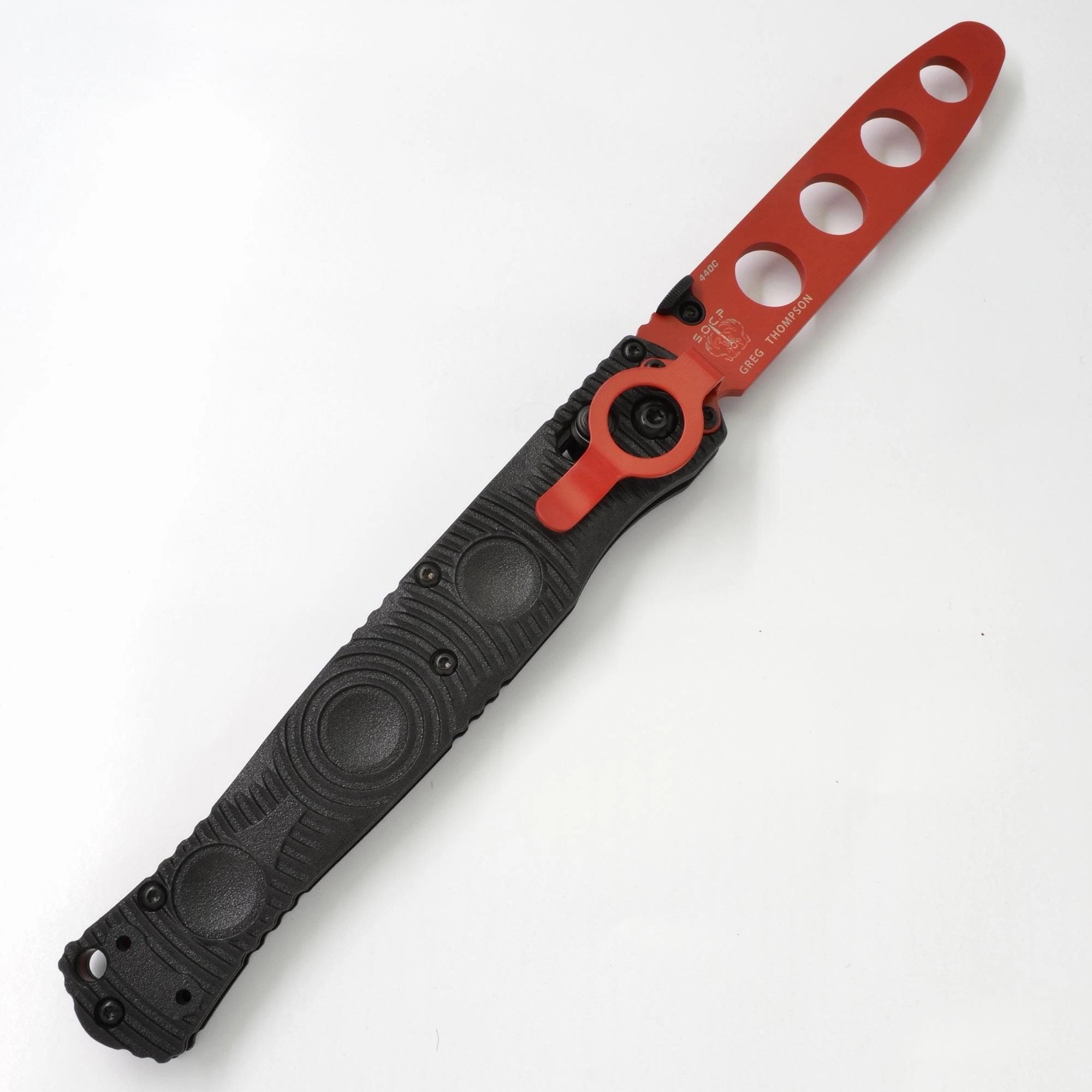 Benchmade Folding Trainer - SOCP Red Blunt Steel Blade Black CF-Elite Handle | 391T