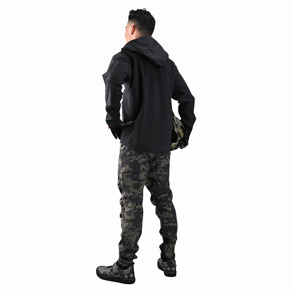 Descent Jacket Solid Black