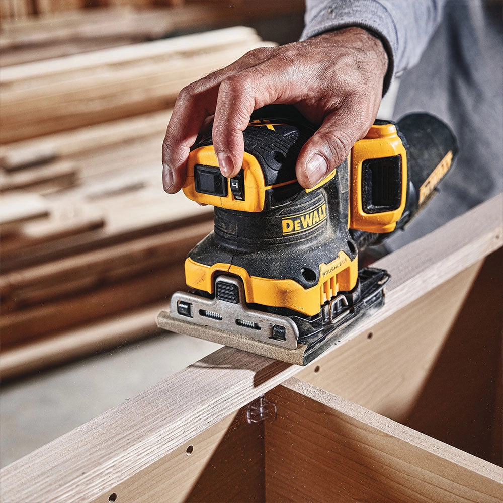 DeWALT DCW200D1 20V MAX XR 1/4 Sheet Cordless Durable Variable Speed Sander Kit