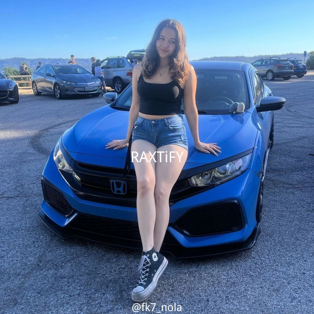 Gloss Laguna Blue Vinyl Wrap
