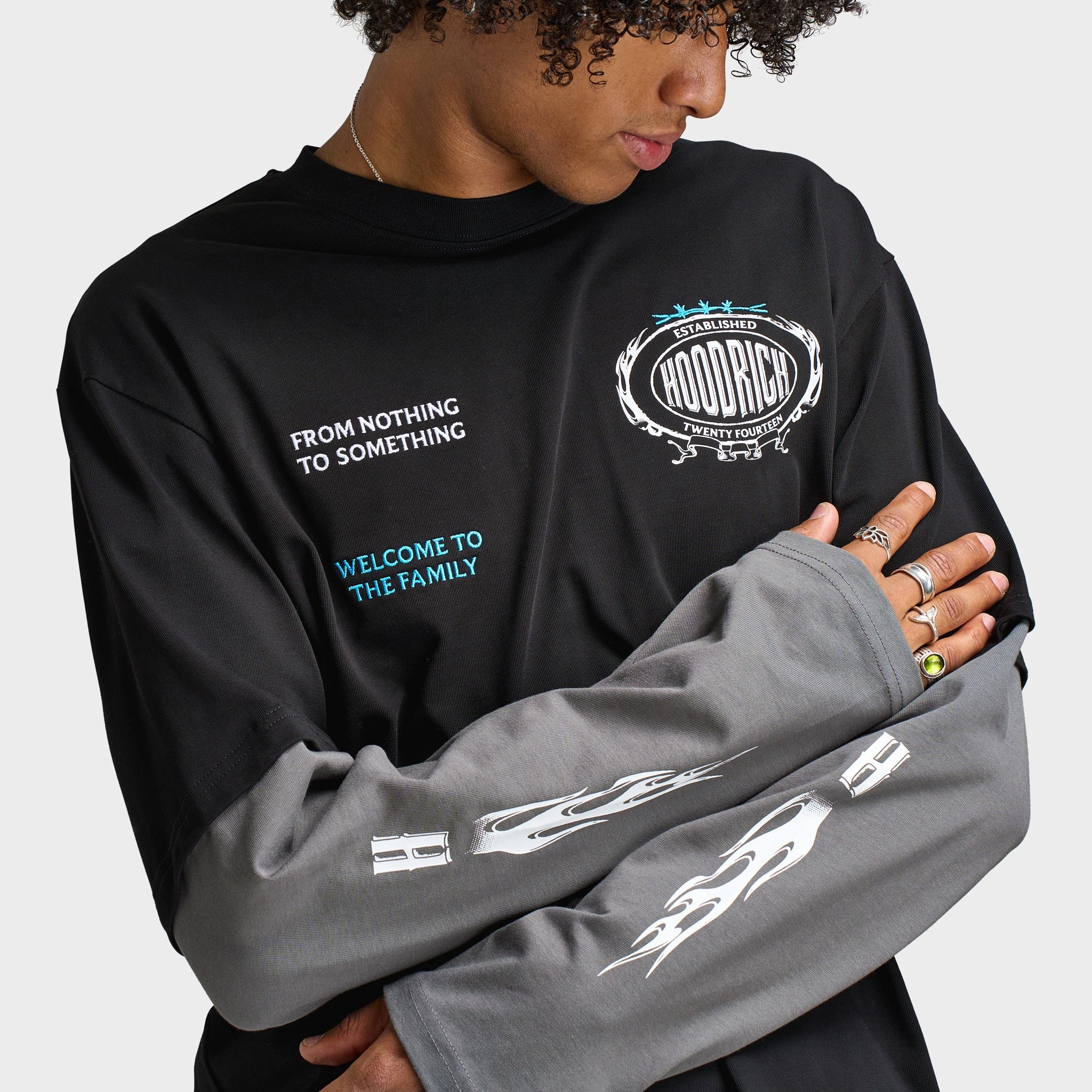 Hoodrich Noir Oversized Long Sleeve Graphic T-Shirt Black / Lava Smoke - Aquarius