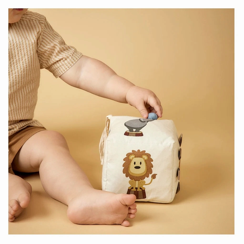 Jasmin Fabric Cube - Creme Circus