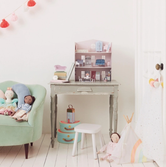Mini Dolls House