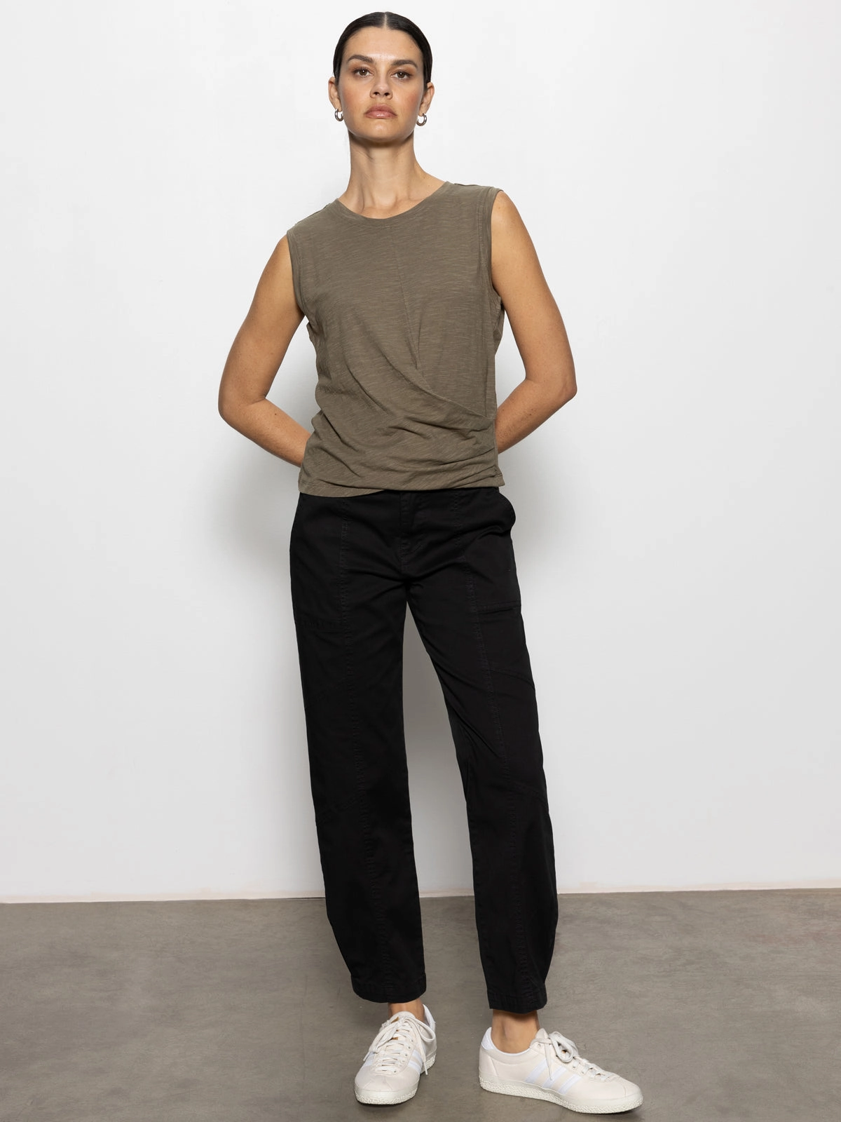 Sahara Tapered Standard Rise Pant Black