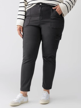 Sculpted Hayden Cargo Standard Rise Pant Black Extended Sizing