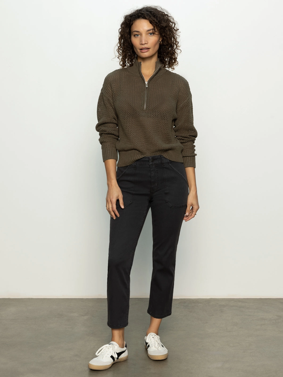 Sculpted Hayden Standard Rise Straight Crop Pant Black