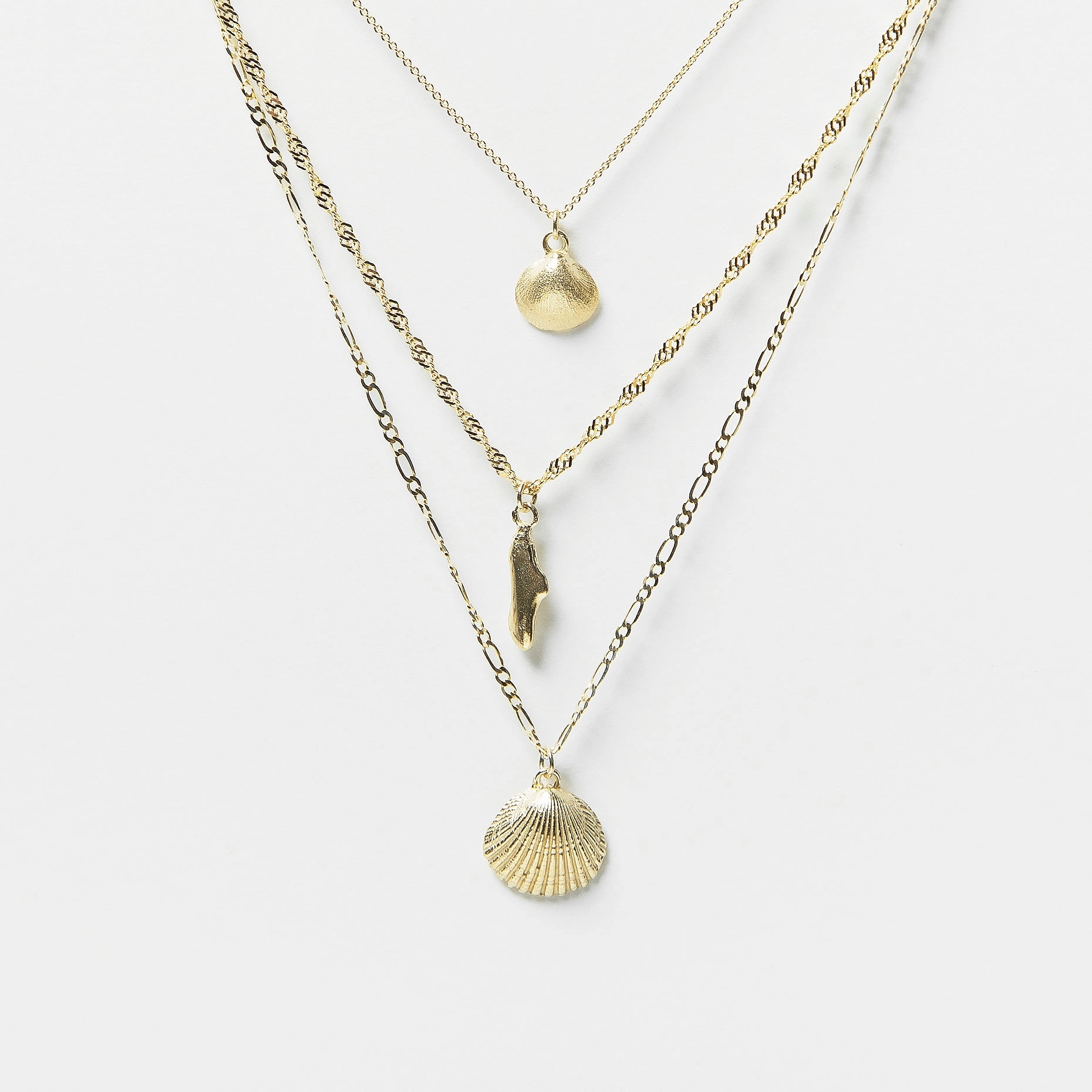 Shell Necklace Combo in Gold