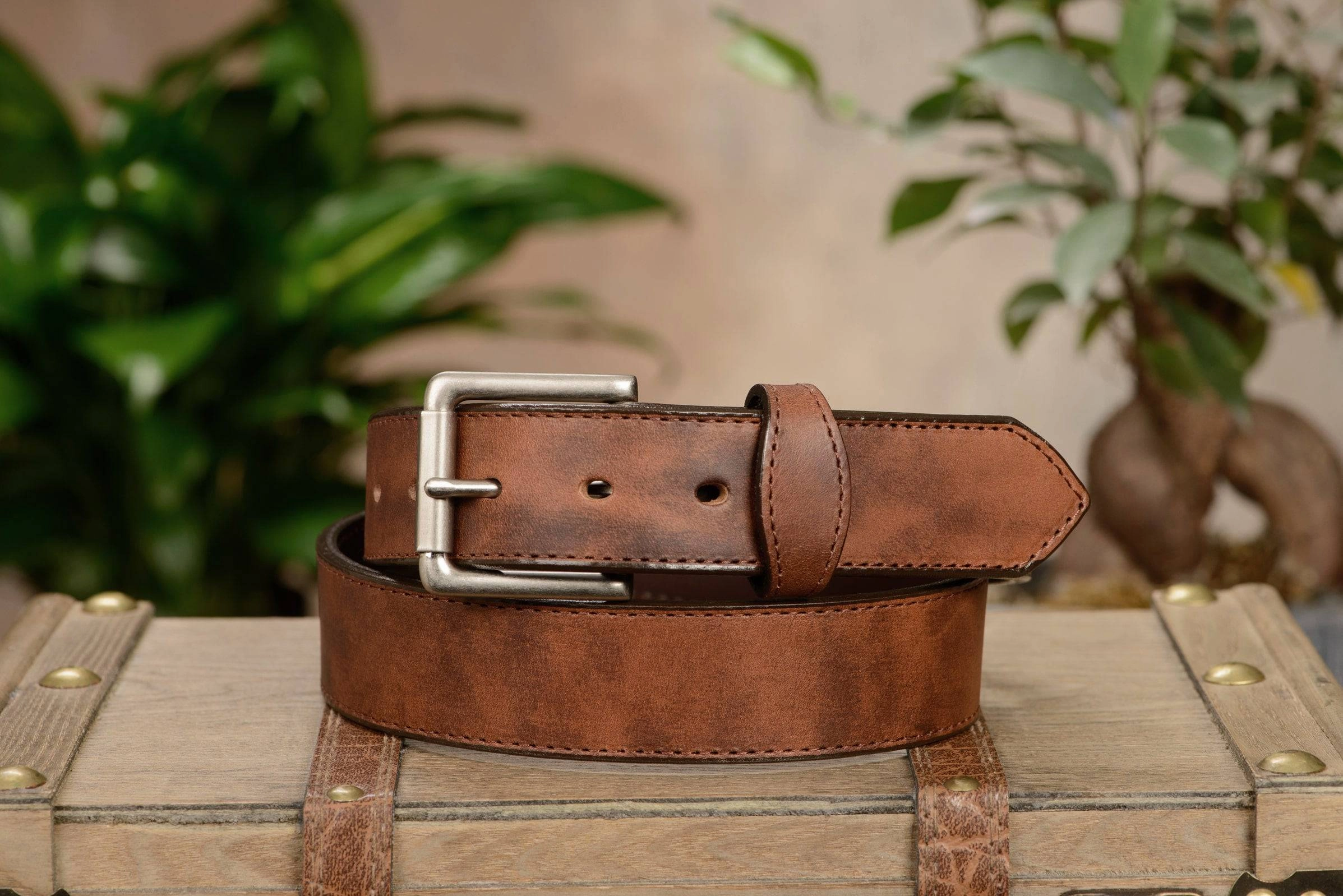 The Rockefeller: Brown Stitched Oil Tanned With Scalloped Ends 1.50"