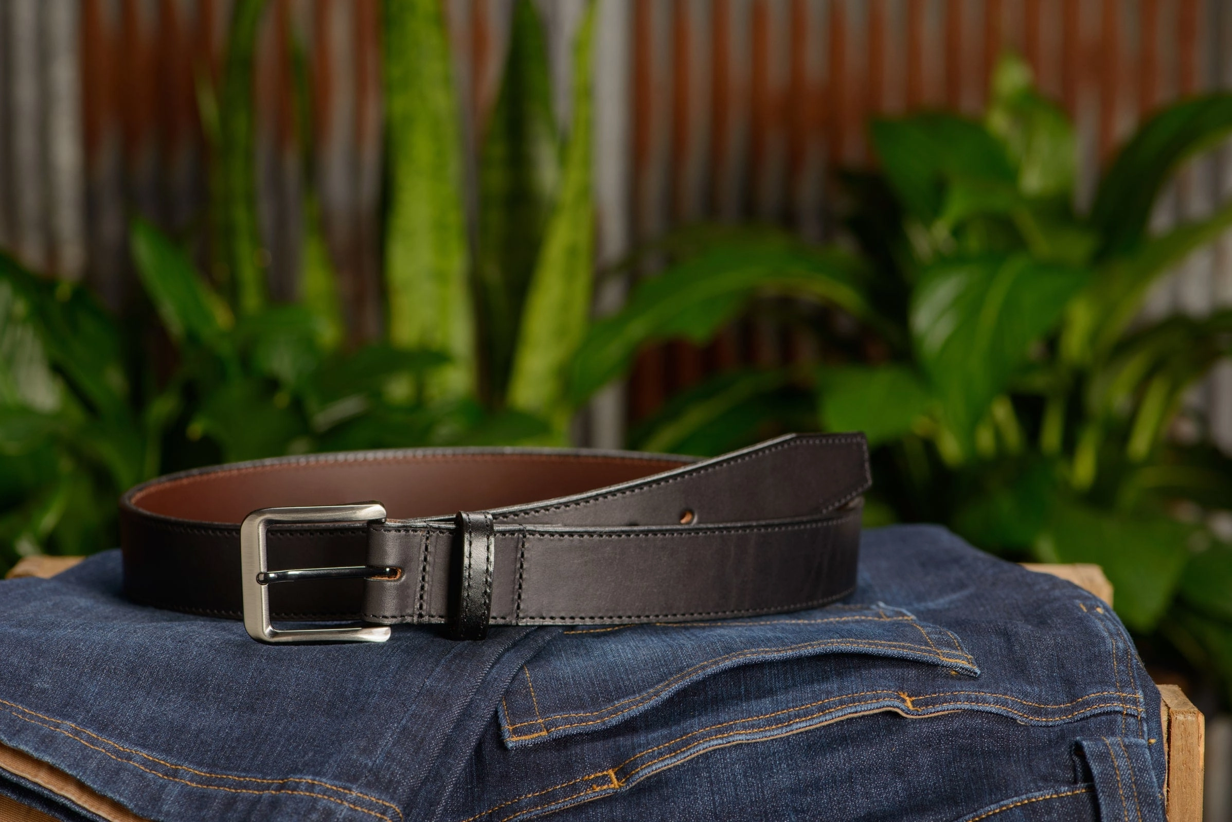 The Stallion: Black Stitched Italian Leather 1.50"