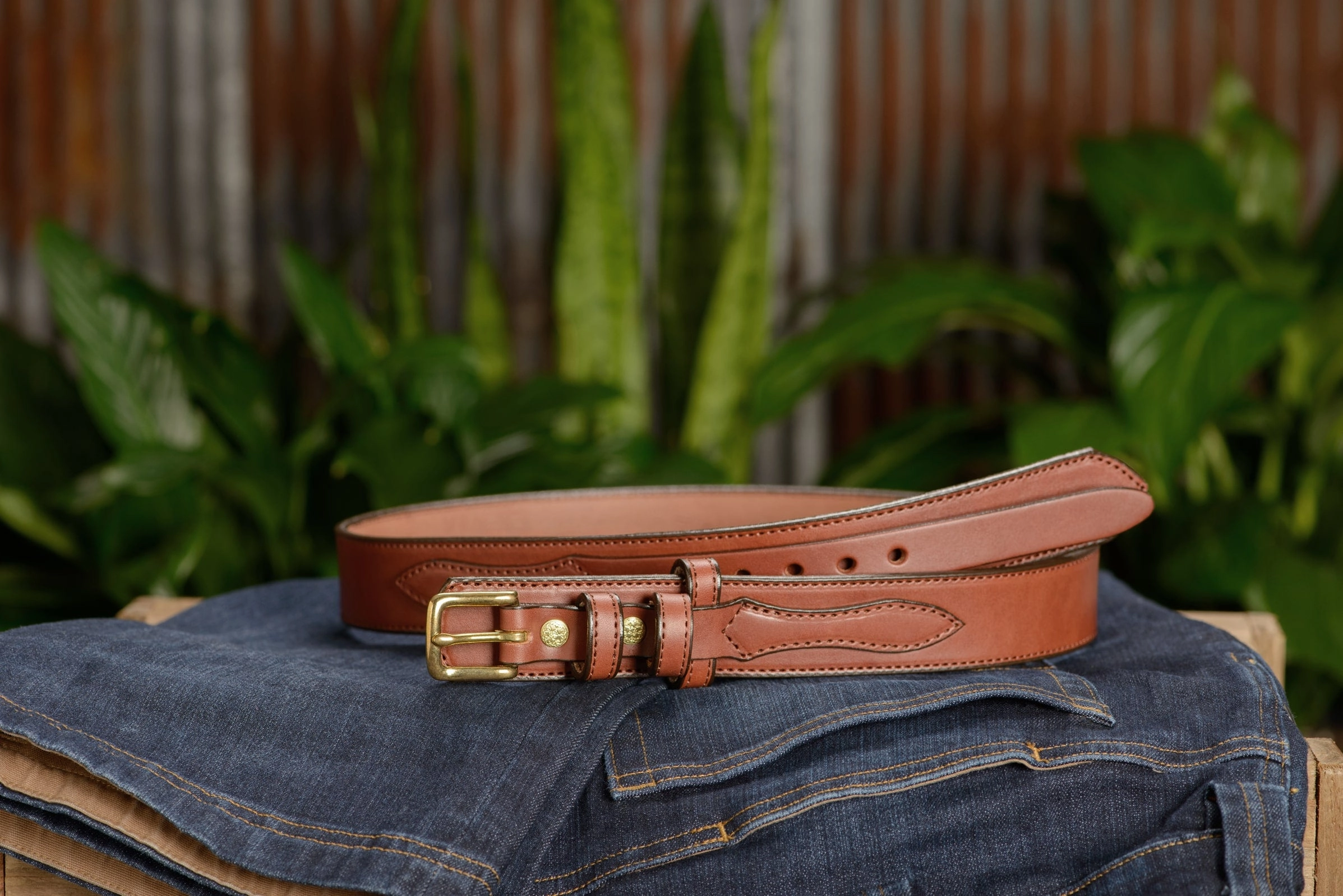 The Walker: Medium Brown Stitched Ranger 1.50"
