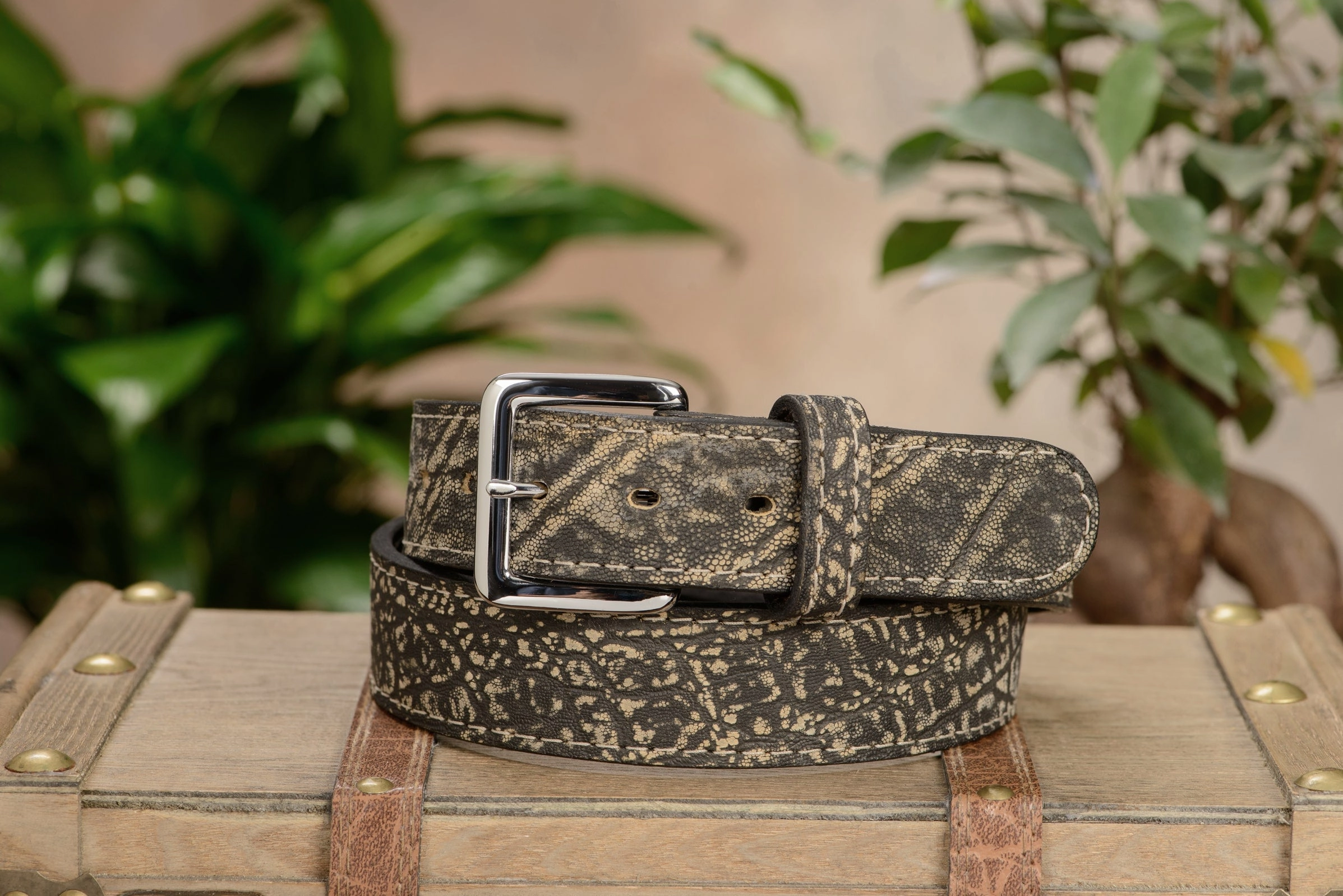 Tree Bark Elephant Money Belt With 25" Zipper 1.50" Wide